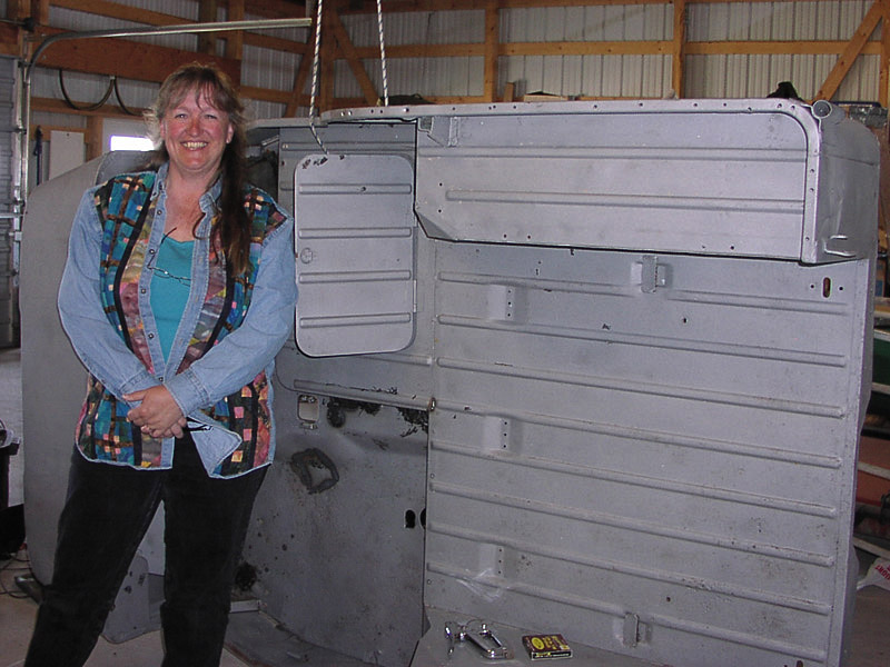 kate with her karriage's body tub